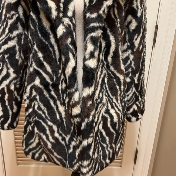 Stella + Lorenzo Plush Coat in Zebra Print, Size XSmall - Picture 6 of 16